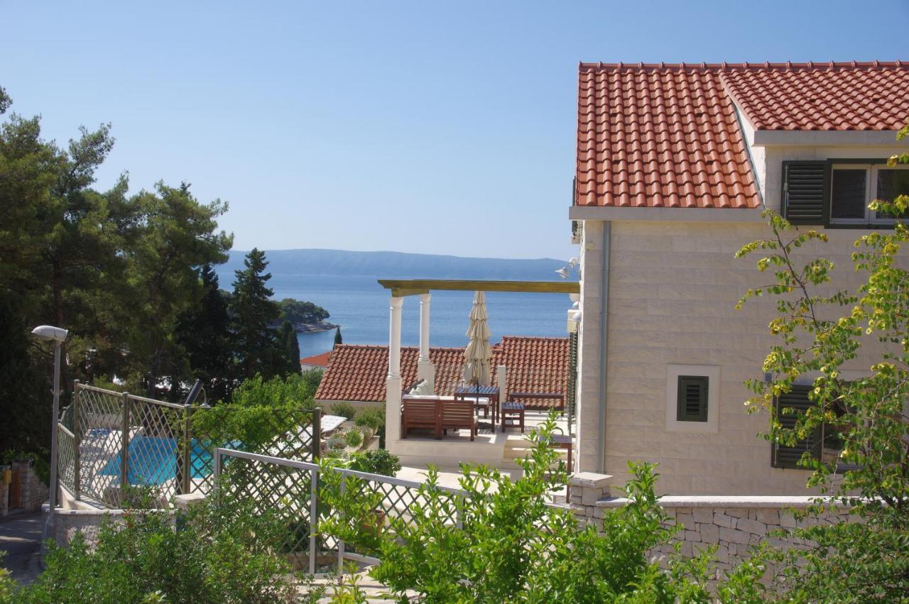 Holiday Home Nevista Сумартин Екстериор снимка