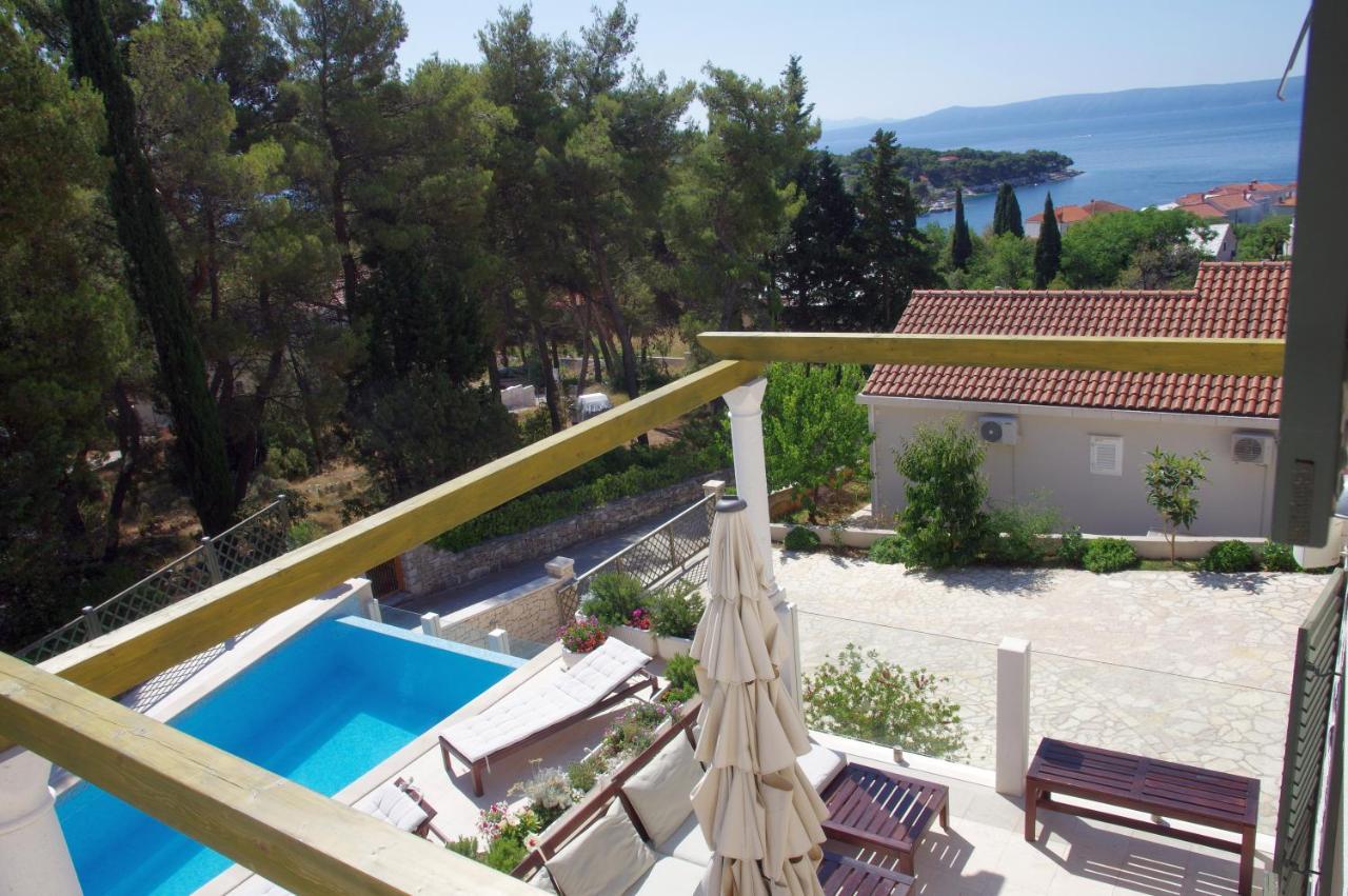Holiday Home Nevista Сумартин Екстериор снимка