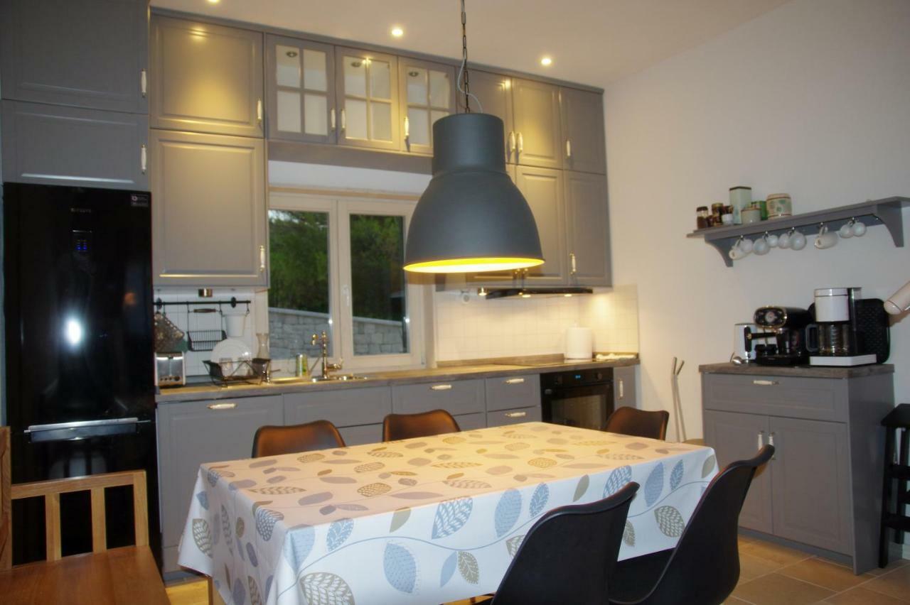 Holiday Home Nevista Сумартин Екстериор снимка